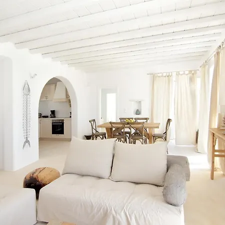 Willa Mezcal By Mykonos Mood