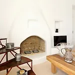 Mezcal By Mykonos Mood * Fanári